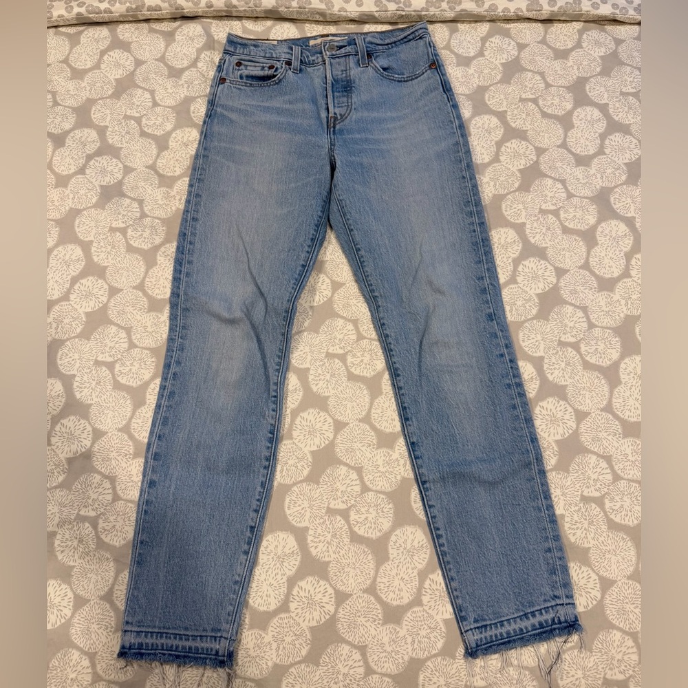 Levi's Wedgie Skinny/Straight Jean